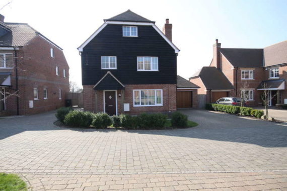 5 Bedroom Detached